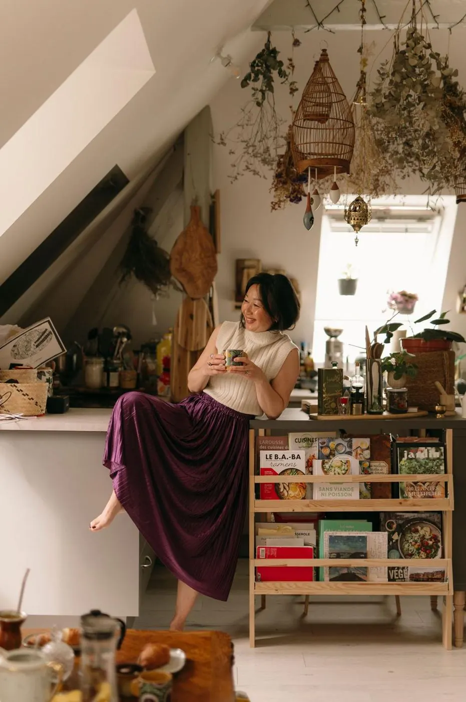 Maïli dans son salon, à Strasbourg Neudorf